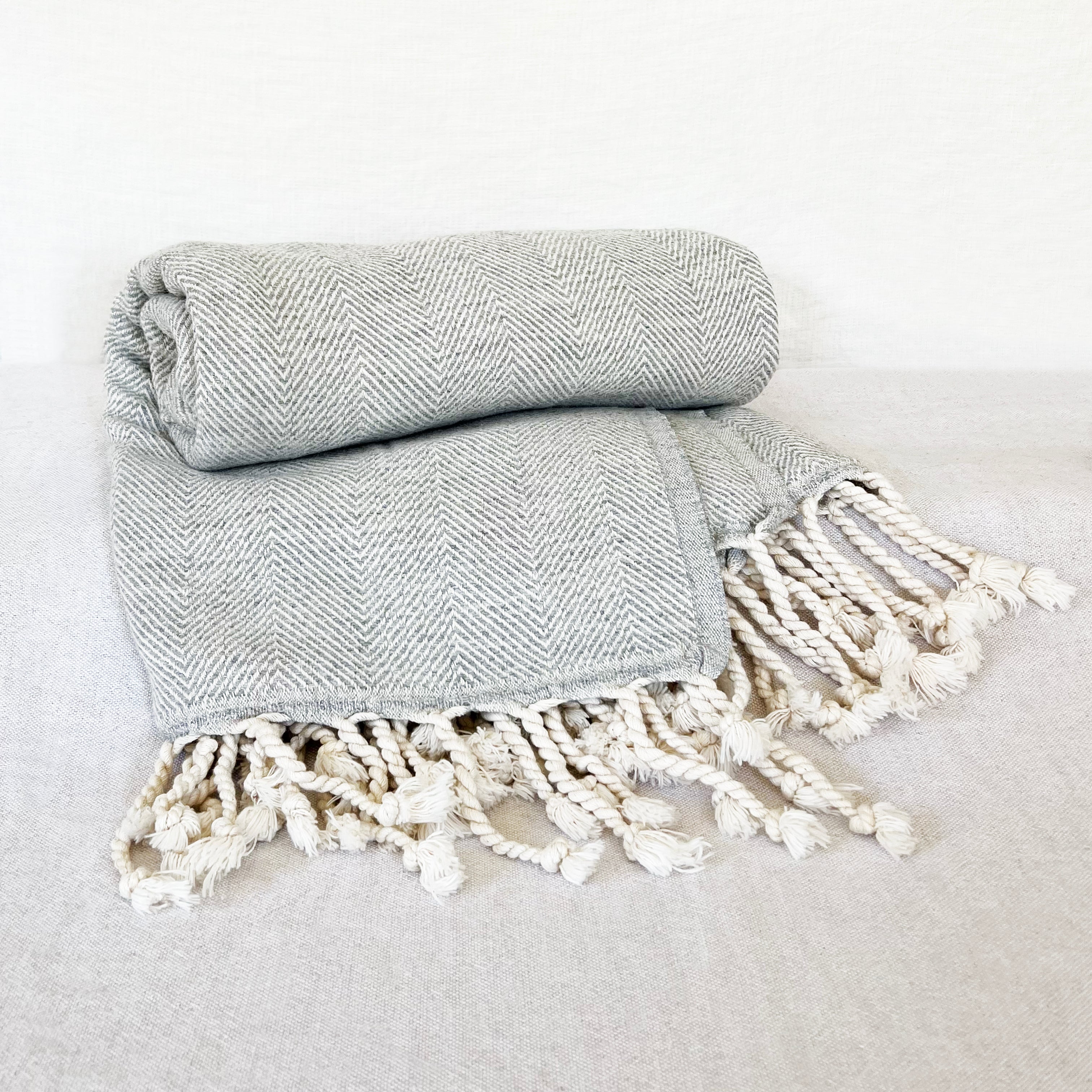 Manta Wool Herringbone