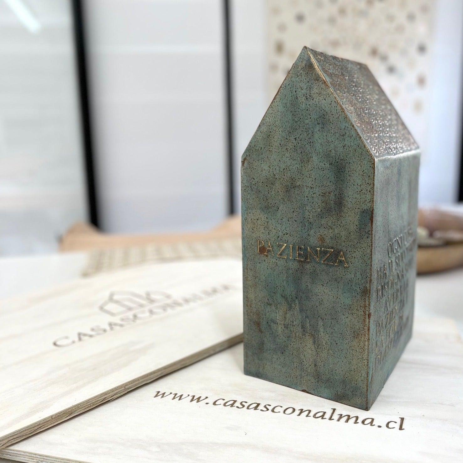 CASA PAZIENZA CALIPSO, OXIDOS Y ORO