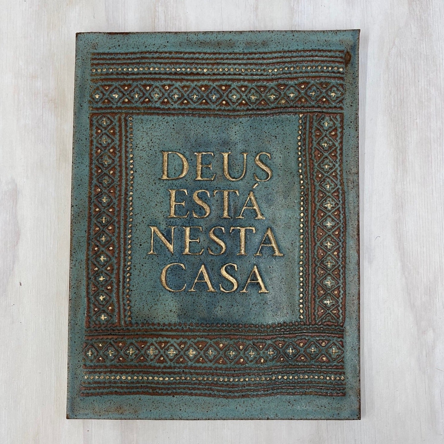 DETENTE DEUS ESTÁ NESTA CASA / CALIPSO + ORO
