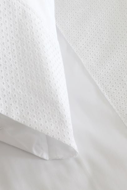 SÁBANA BRODERIE BLANCO