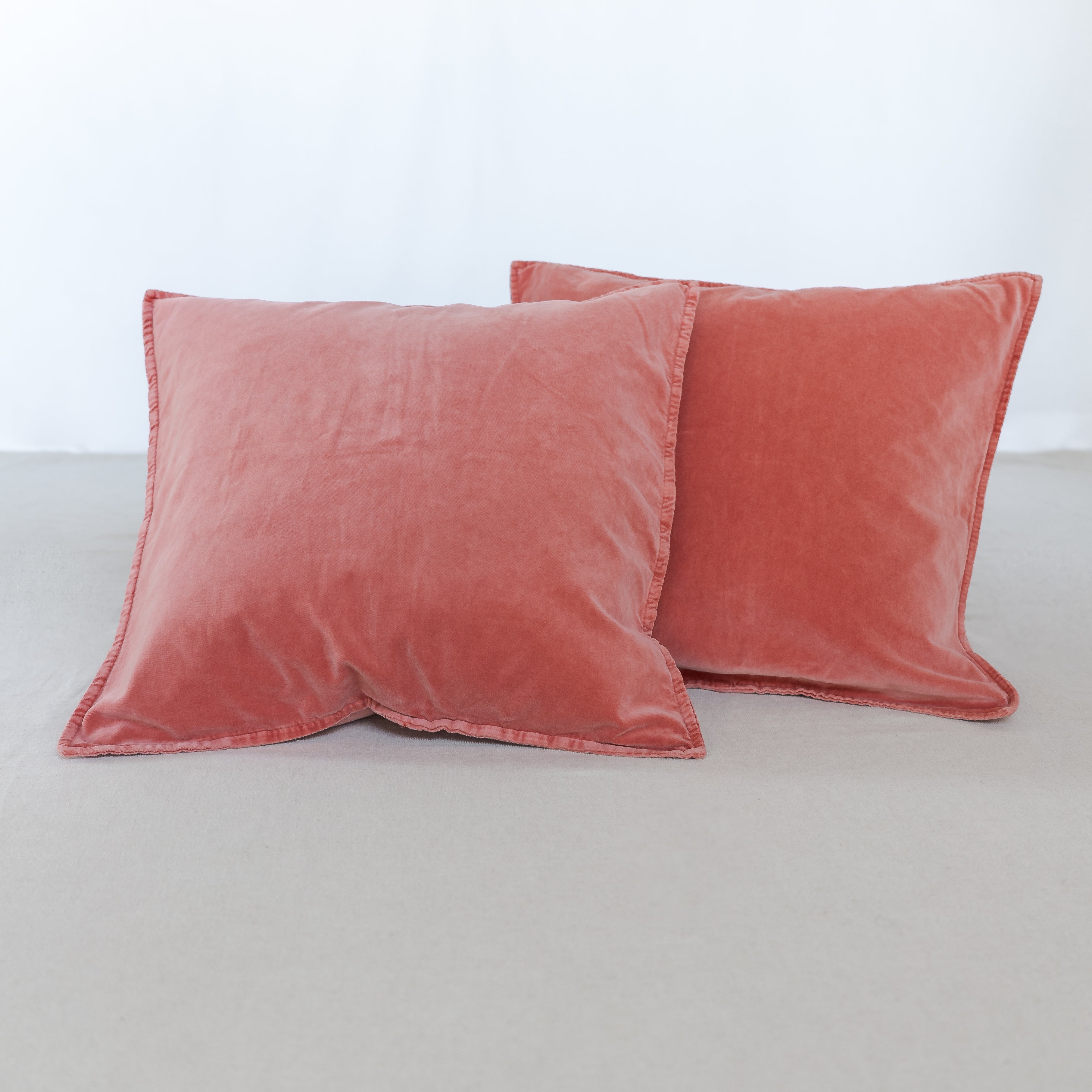 Cojín Velvet Faded Rose