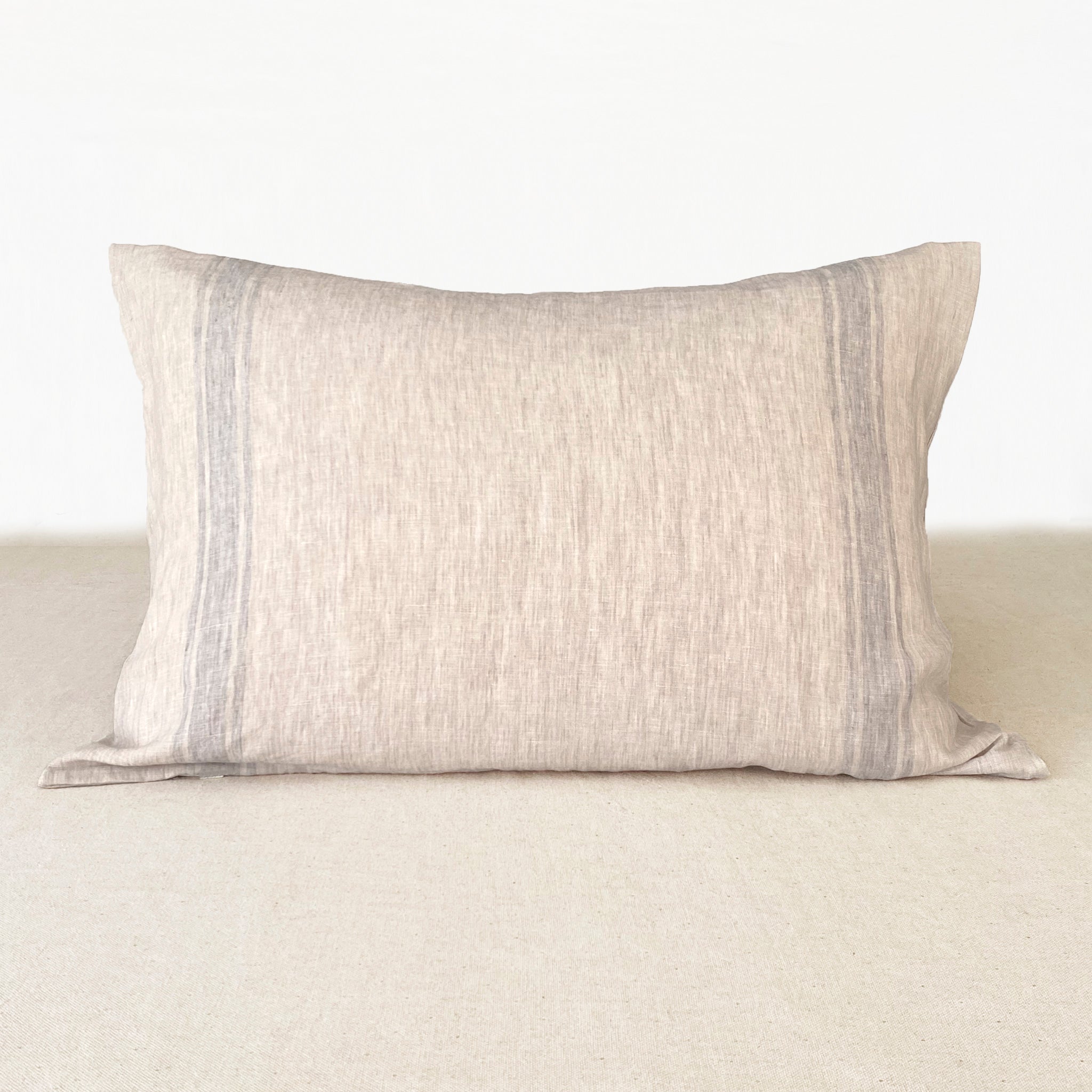 Funda Almohada Lino Ava - Grey Stripe