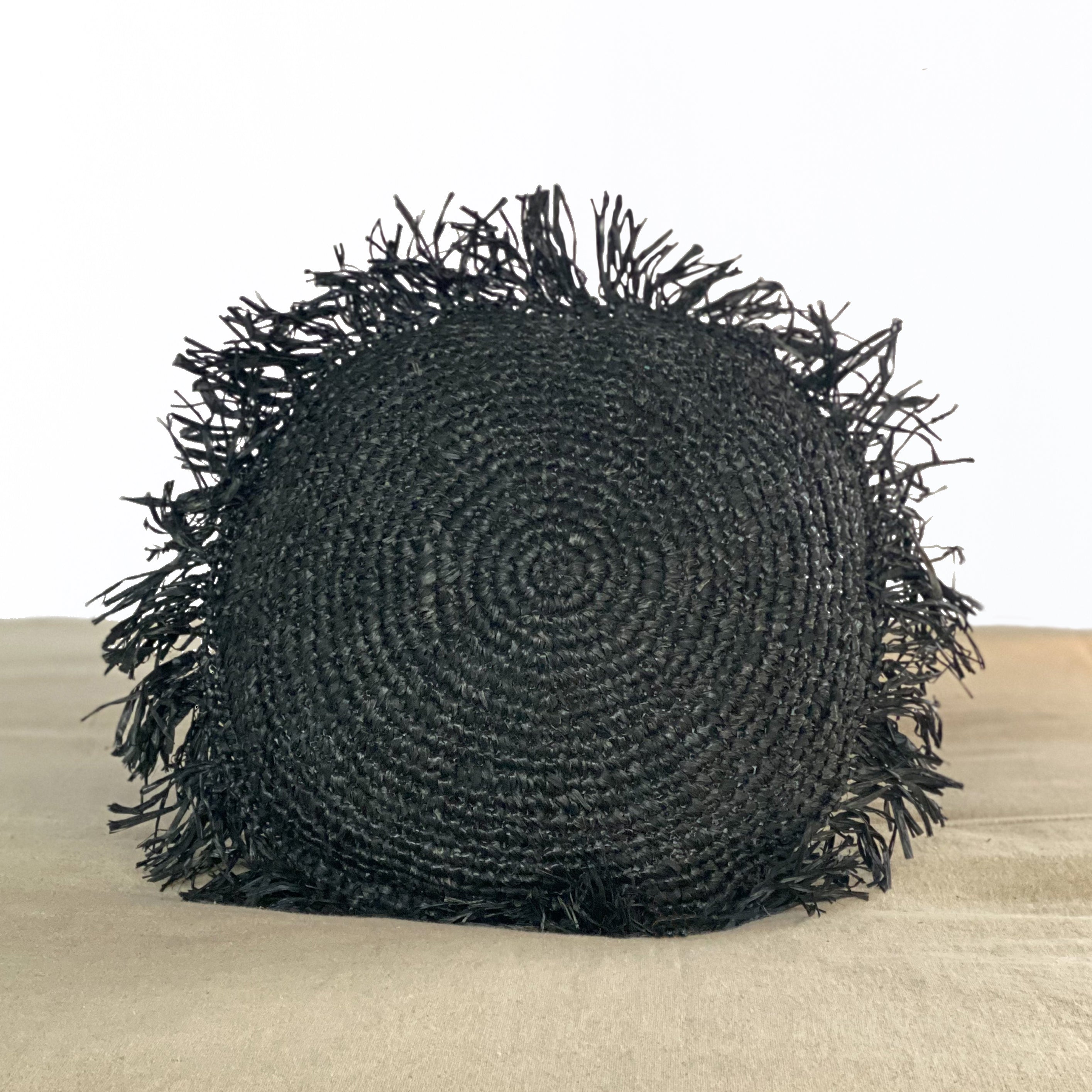 Cojín Seminyak Negro